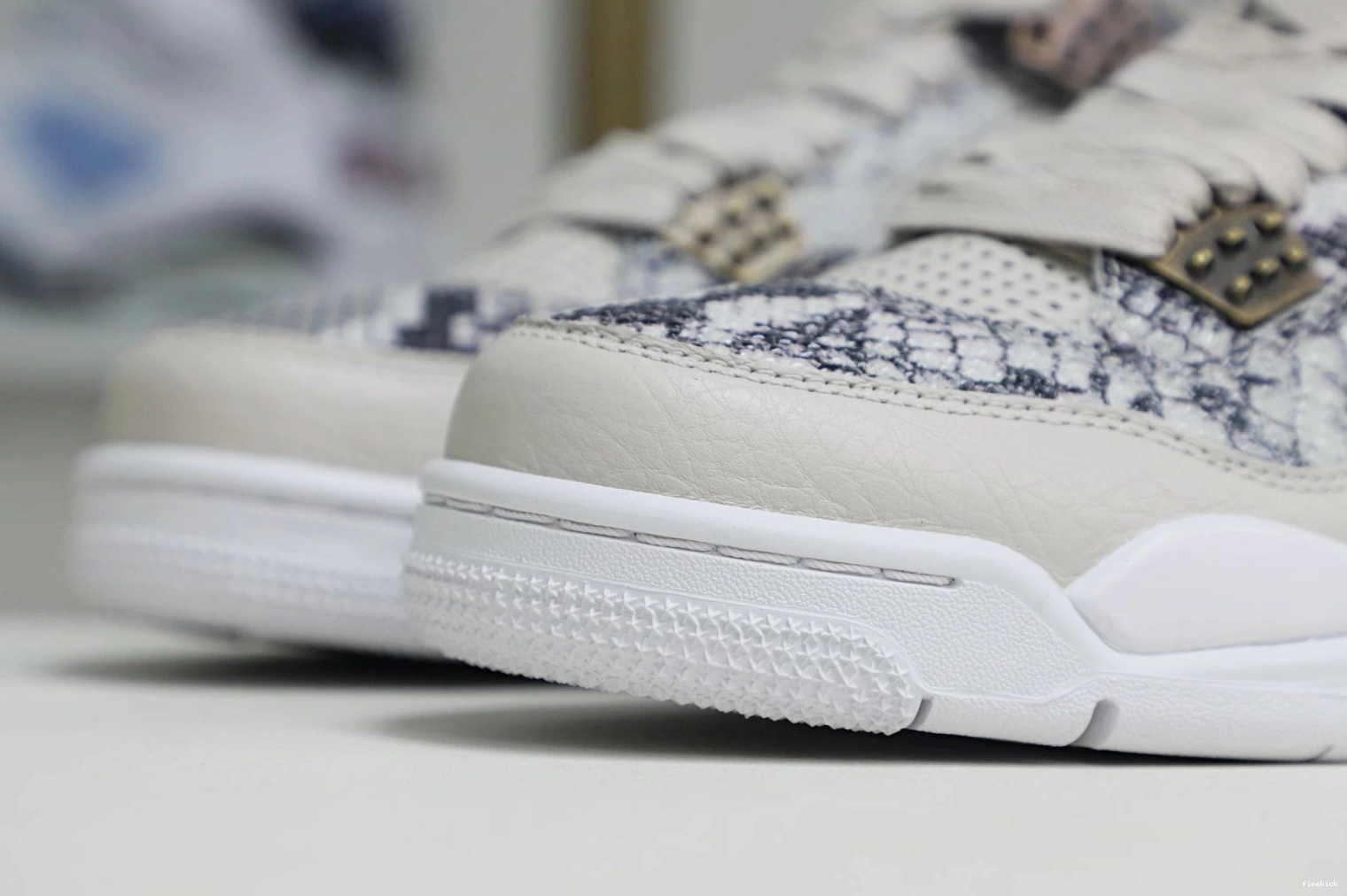 4 Jordan retro Jordan snakeskin Air 1102